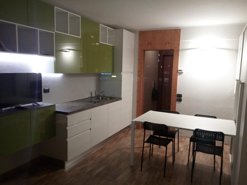 Cielo Alto Studio Apartment With Wifi Бройл-Червиня Екстериор снимка