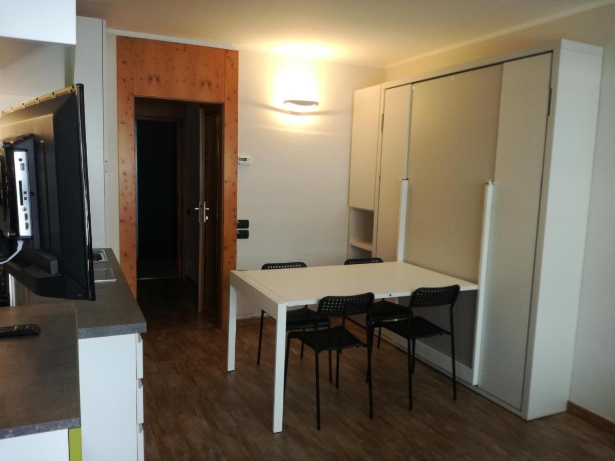 Cielo Alto Studio Apartment With Wifi Бройл-Червиня Екстериор снимка