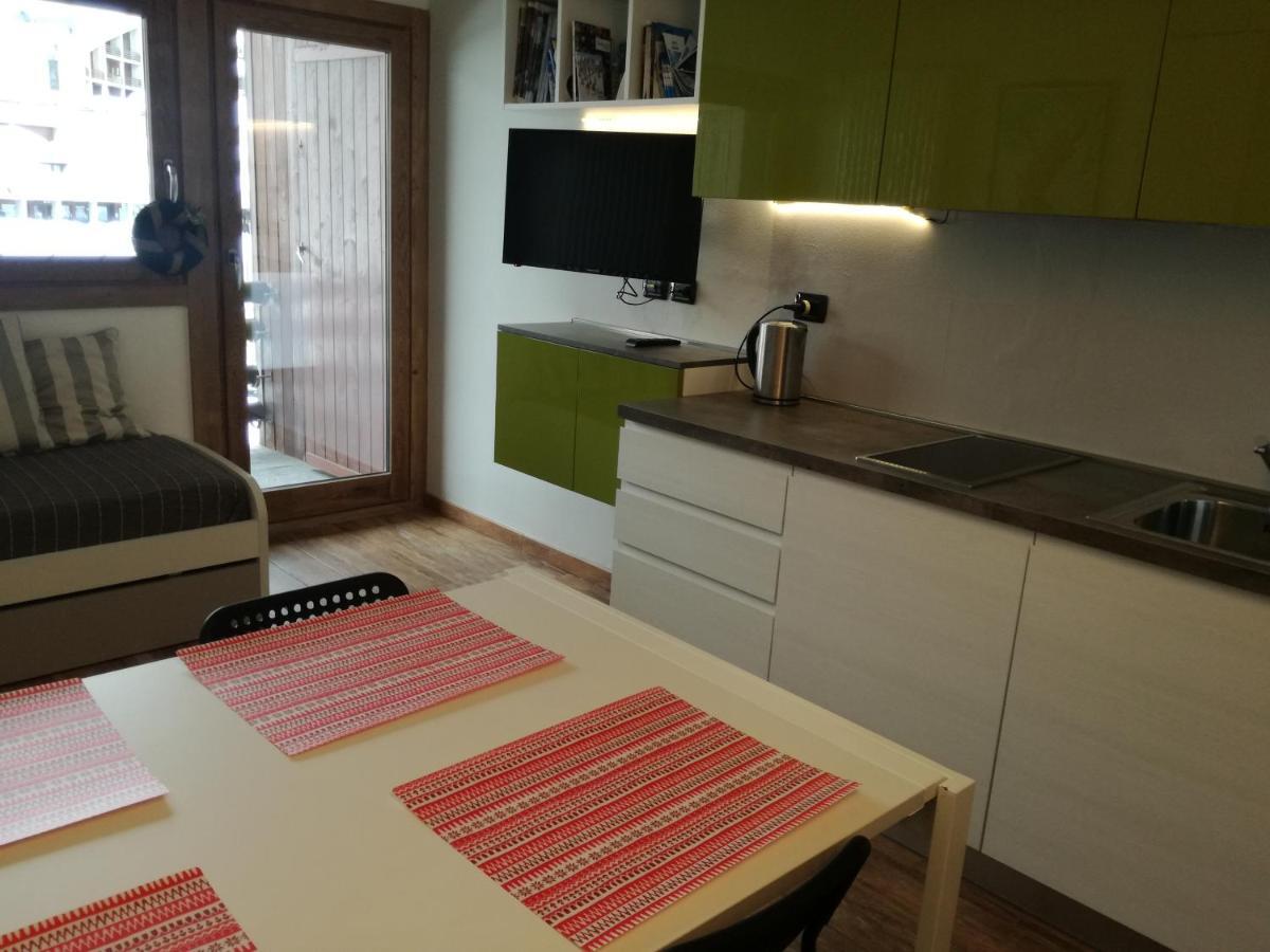 Cielo Alto Studio Apartment With Wifi Бройл-Червиня Екстериор снимка